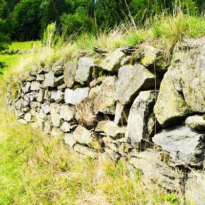 Boulder Retaining Wall